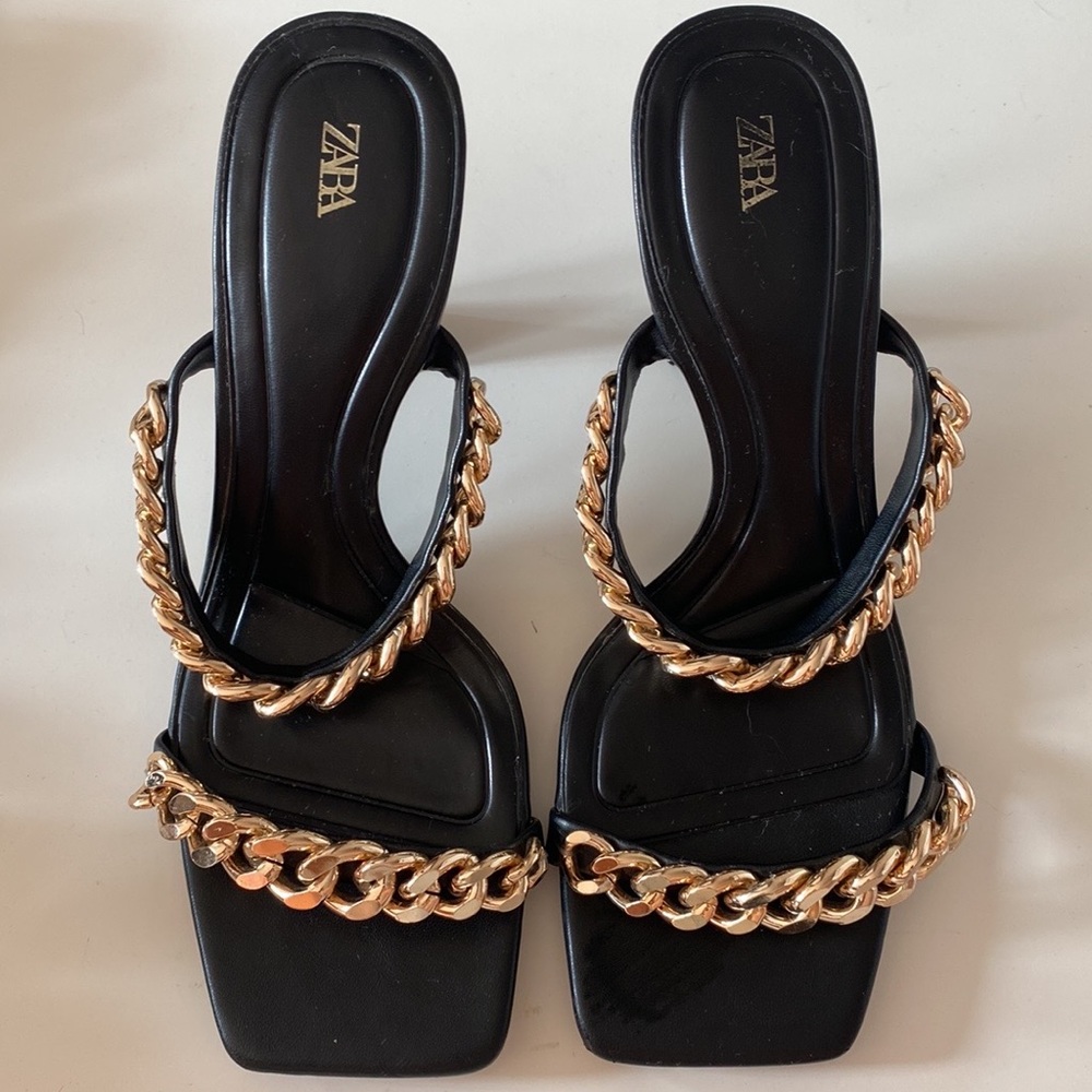 Zara Black Heels With Gold Chain